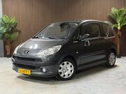 Peugeot 1007 - 1.6-16V Sporty