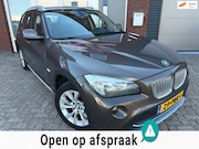 BMW X1 - SDrive18i Executive / Navi / PDC / Clima / Cruise / LM