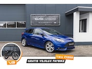 Ford Focus - 2.0 EcoBoost ST-3 / Deep impact Blue / Topstaat