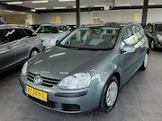 Volkswagen Golf - 1.6 comfortline 1-eigenaar clima elektrische pakket nieuwe d