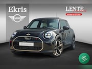 MINI Cooper S - 3-deurs | Favoured Uitvoering | Pakket XL | Harman Kardon |