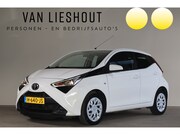 Toyota Aygo - 1.0 VVT-i x-play - NL- Auto!! Camera I Airco I Apple