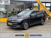 Volkswagen Tiguan - 1.5 eTSI Life Edition - panoramadak - winterpakket - camera