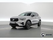 Volvo XC40 - 2.0 B4 Ultimate Dark | Pano-dak | Trekhaak | 360 camera | AC