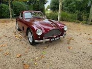 Aston Martin DB7 - 2/4 s3