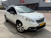 Peugeot 2008 - 1.2 PureTech Urban Cross Half Leer Navi volledig onderhouden