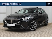 BMW 1-serie - 120 M Sport Automaat / Panoramadak / Sportstoelen / M Adapti