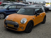 MINI Cooper - 3-Deurs 1.5 First Born Edition Vol Optie Automaat Headsup Le