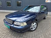 Volvo V70 - 2.5 T Comfort Luxury, netto € 6.750, 4ever bijtel