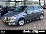 Mercedes-Benz B-klasse - parkeersensoren, airco, xenon verlichting, trekhaa