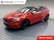 Volvo V40 - 2.0i T4 R-Design Navigatie-Cr.contr-Clima-Camera-Parkeersens