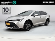 Toyota Corolla - Touring Sports 1.8 Hybrid Trek | Parkeer sensoren | Navigati