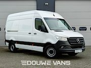 Mercedes-Benz Sprinter - 317 L2H2 Aut Distronic Trekhaak Navigatie Camera Omvormer