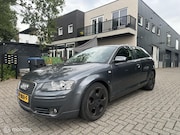 Audi A3 - 1.6 Attraction Pro Line|Automaat|Schuifdak|Apk
