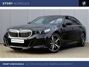 BMW 5-serie - 550 5 Serie 550e xDrive M Sport Automaat / Trekhaak /