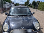 MINI Cabrio - Sidewalk