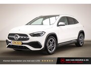 Mercedes-Benz GLA-Klasse - 180 AMG Line | PANORAMADAK | HALF LEDER | STOELVERWARMING | 