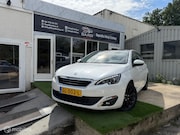 Peugeot 308 - 1.2 PureTech , leer, stoelverwarming, memory
