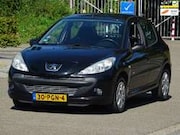 Peugeot 206 - + 1.4 Millesim 200 BJ2011 5DRS NAP/AIRCO/NW APK