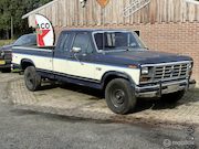 Ford F-250 - USA extended cab pick-up 2wd bigblock 460
