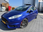 Ford Fiesta - 1.6 ST2 2016/XENON/LED/KEYLESS/RECARO SCHAALSTOELEN/CAMERA/B