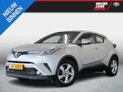 Toyota C-HR - 1.2 Dynamic Trekhaak Geremd 1.300kg Navi
