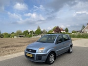 Ford Fusion - 1.4-16V Champion