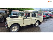 Land Rover Defender - 3.5 110" Stationwag. (Stage One)