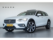 Volvo V60 Cross Country - B5 Ultimate Pano-dak | Parkeerverw.| B&W | Trekh. | Nappa ma