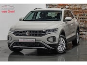 Volkswagen T-Roc - 1.5 TSI Life Business I Afneembare trekhaak I Stoelverwarmin