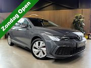 Volkswagen Golf - 2.0 TDI Style AUTOMAAT | STOELVERWARMING |