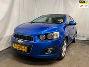 Chevrolet Aveo - 1.4 LTZ SCHADEAUTO