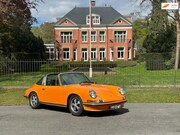 Porsche 911 - 2.3 T Targa