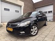 Kia Ceed - 1.4 CVVT X-ecutive