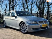 BMW 3-serie - Touring 325i High Executive Keyless Xenon