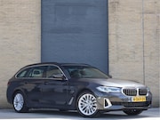 BMW 5-serie - Touring 530e xDrive Luxury Line Comfortstoelen | Laser Light