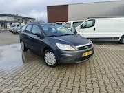 Ford Focus - Wagon 1.6 TDCi nieuwe banden