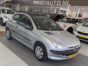 Peugeot 206 - 1.4 XR Stuurbekrachtiging