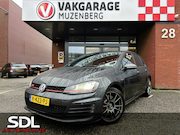 Volkswagen Golf - 2.0 TSI GTI Performance // XENON // NAVI // PDC V+A // CRUIS