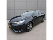Toyota Avensis - Touring Sports 1.8 VVT-i Dynamic Leer/Navi/Panorama/CAM/Stoe