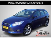 Ford Focus - Wagon 1.0 EcoBoost Navigatie Airco Trekhaak Parkeersensoren