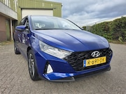 Hyundai i20 - 1.0 T-GDI AUTOM! 5.585km NAP! Camera! Carplay! SUMMER SALE