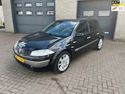 Renault Mégane - 2.0-16V Privilège Luxe