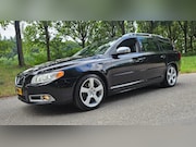Volvo V70 - 2.0T R-Edition Automaat 12-02-2027 APK NL Auto