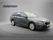 Skoda Octavia - Combi 1.0 TSI Ambition - Digitaal Cockpit, Carplay, Cruise,