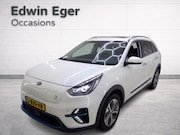 Kia e-Niro - ExecutiveLine 64 kWh | Panoramadak | SOH 100% | Cruise contr