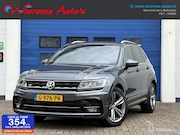 Volkswagen Tiguan - 1.5 TSI ACT Highline Business R|Trekhaak|Adapt.cruise|Carpla