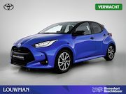 Toyota Yaris - 1.5 Hybrid Business Plus | Blauw Gewrapt | Head-Up Display |