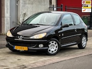 Peugeot 206 - 1.4 | APK 12-2026 | Airco | Cruise Control | Trekhaak | Elek