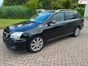 Toyota Avensis - Wagon 2.0 VVTi Luna Business LEDER STOELVERWARMING CLIMA NAV
